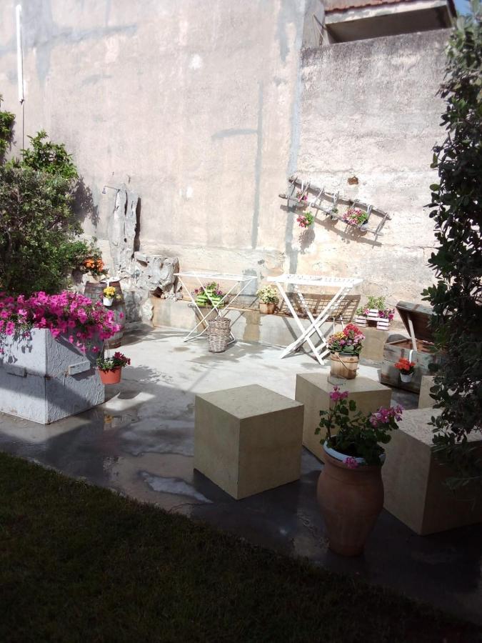 クストナーチ La Casa Dei Nonni Bed & Breakfast エクステリア 写真